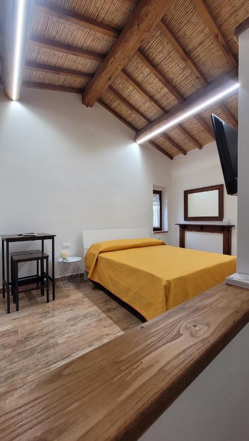Luciae Domus Hotel Roccascalegna Luaran gambar