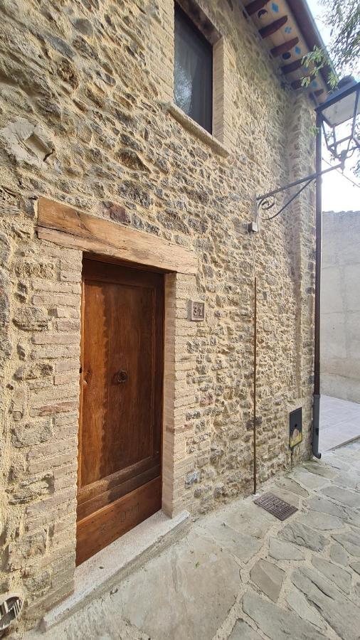 Luciae Domus Hotel Roccascalegna Luaran gambar