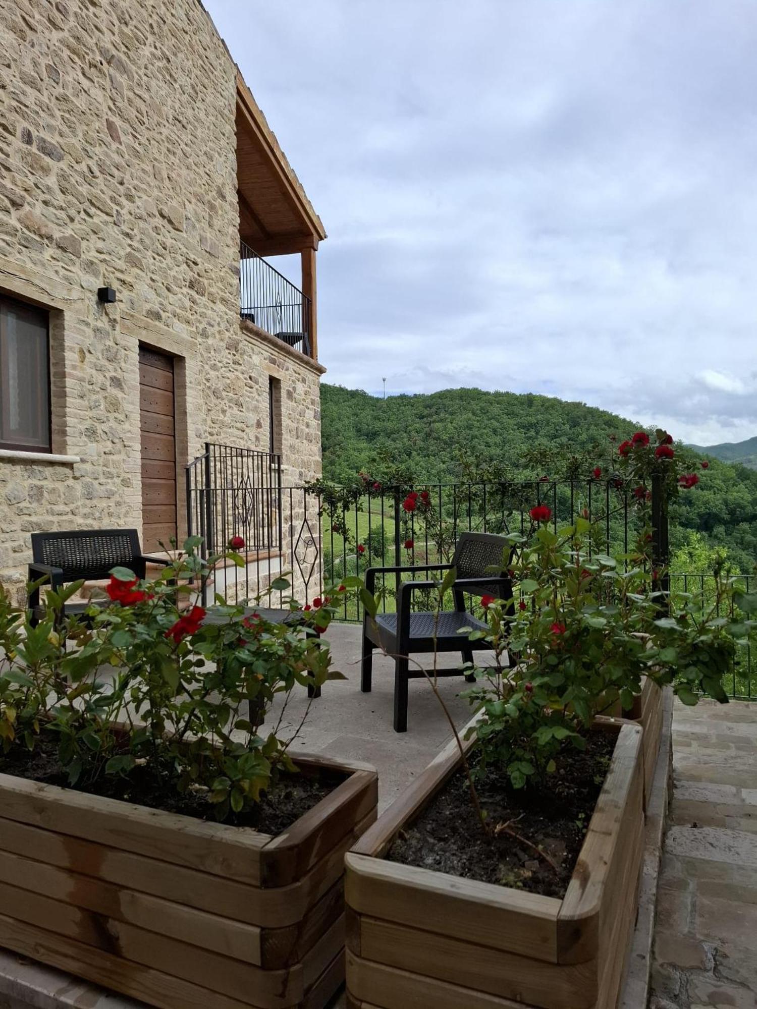 Luciae Domus Hotel Roccascalegna Luaran gambar
