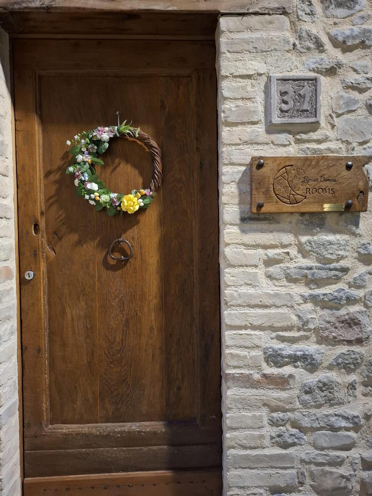 Luciae Domus Hotel Roccascalegna Luaran gambar
